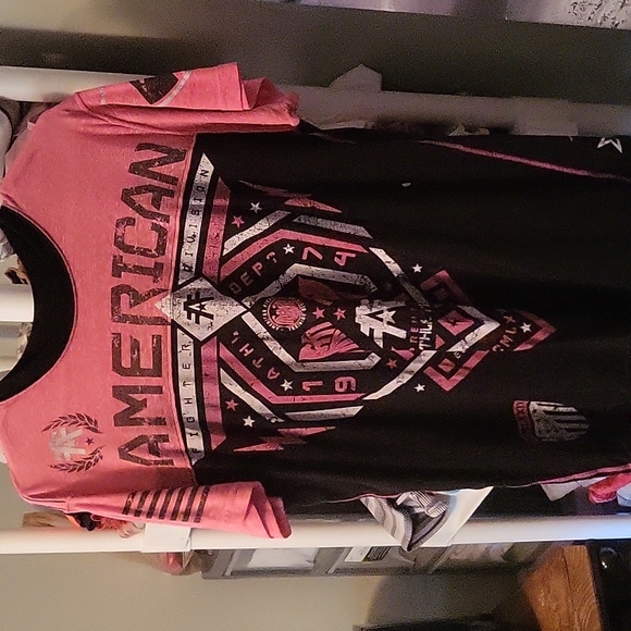Pink & black American fighter shirt - Picture 1 of 2
